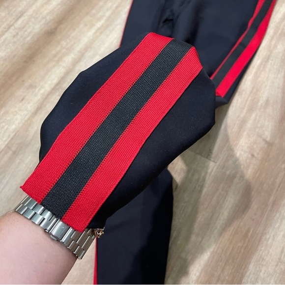 Ultracor Collegiate Legging in Nero & Rouge - Picture 3 of 8